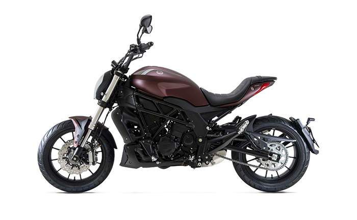 Benelli 502c Sideview