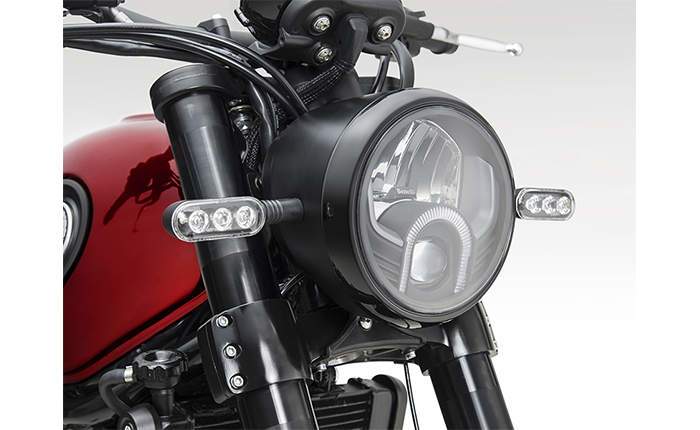 Leoncino Headlight