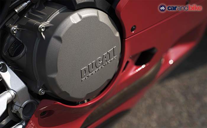 Ducati Panigale V2 Engine