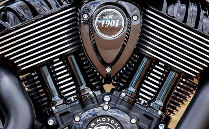 Indian Chief Bobber Dark Horse Engine