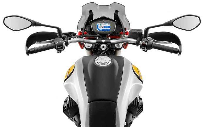 Motoguzzi V85tt Fueltank