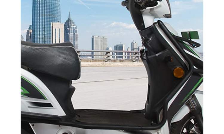 Spacious Legroom Min