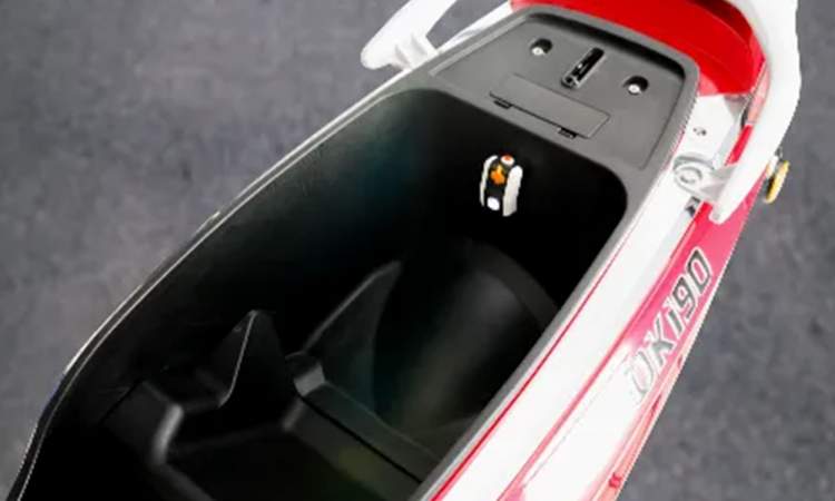 Okinawa Okhi 90 Ample Storage Space