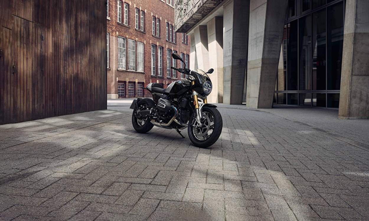 BMW R12 nineT Images