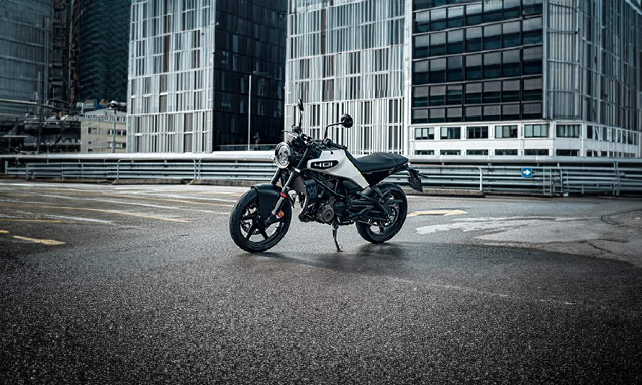 Husqvarna Svartpilen 401 Images