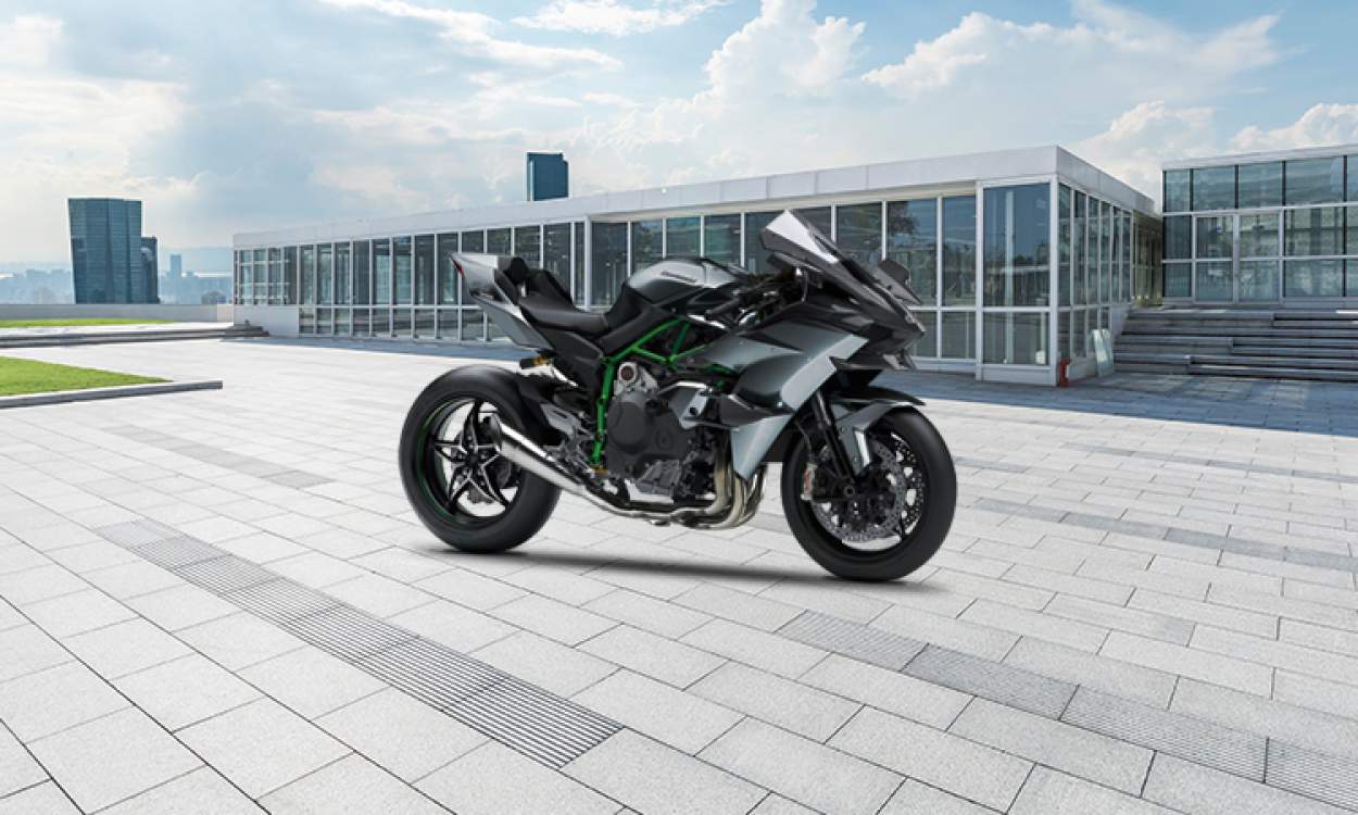 Kawasaki Ninja H2R Price in Raipur Check On-Road Price Offers