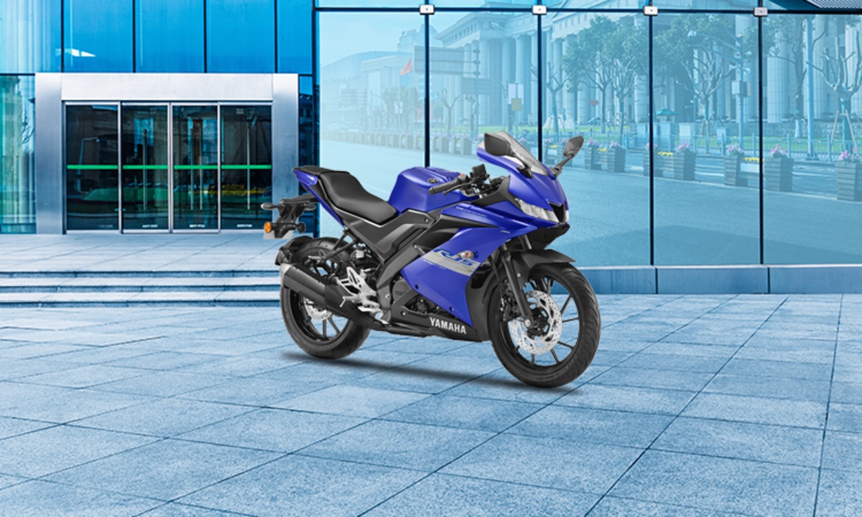 Yamaha R15S V3.0 Images