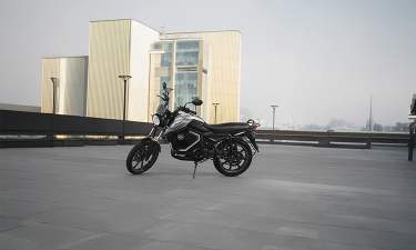 Revolt RV BlazeX