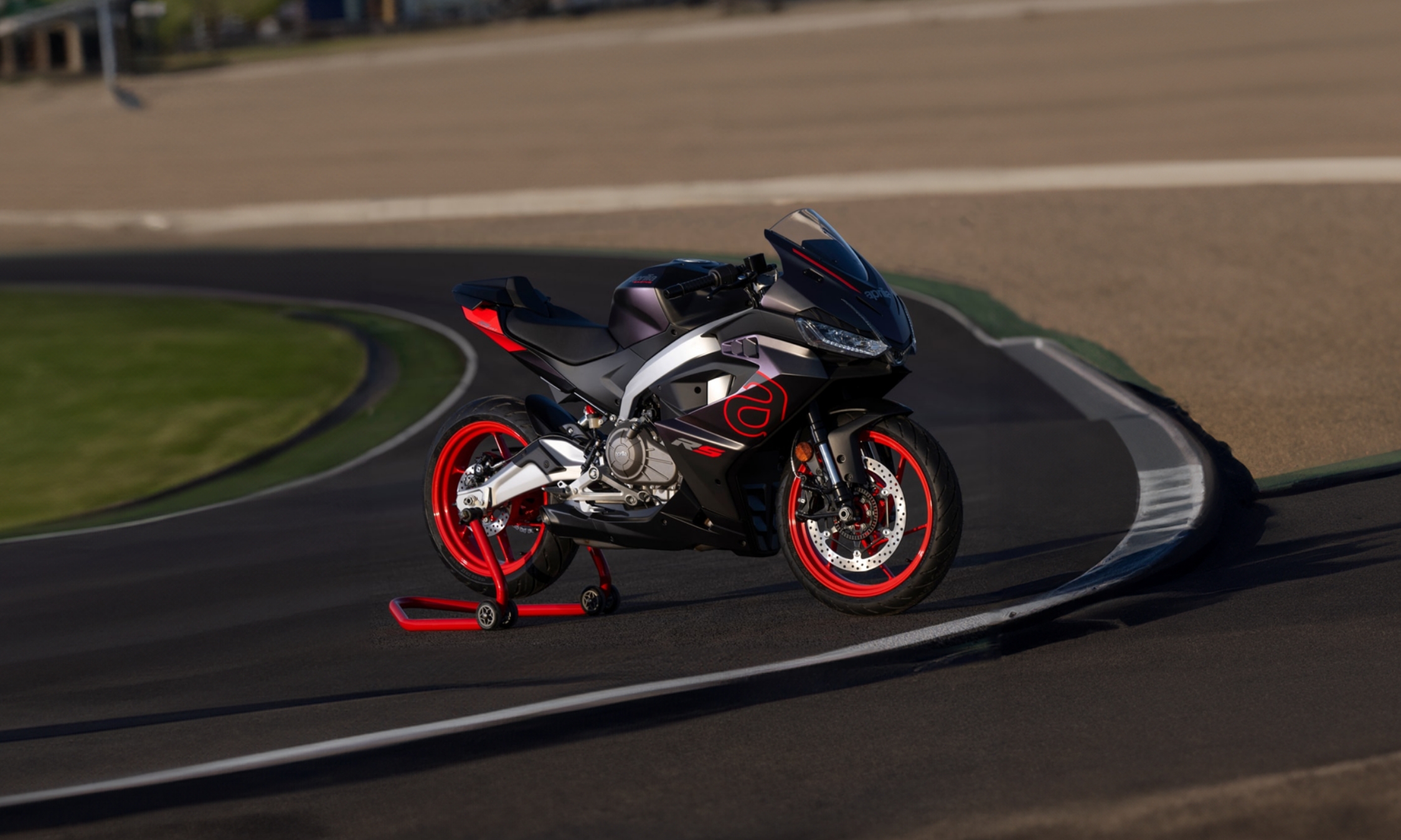 Aprilia RS 457 Price