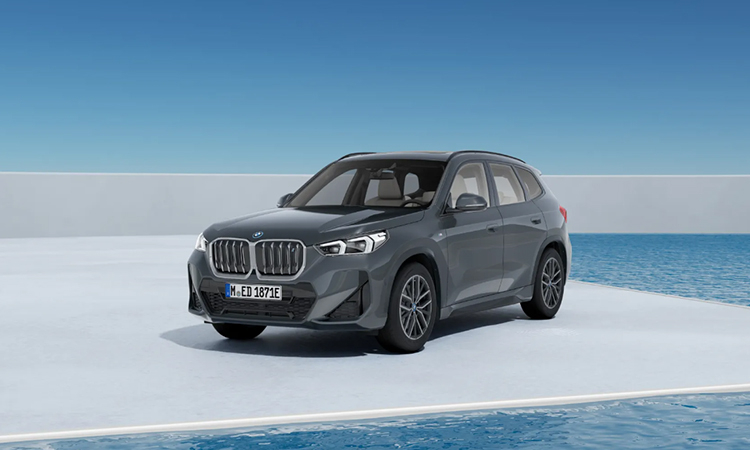 BMW iX1 Storm Bay metallic