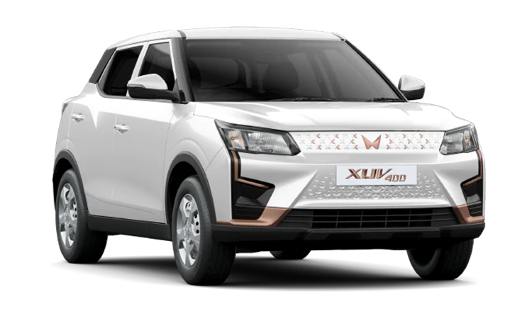 Mahindra XUV400 Everest White EC