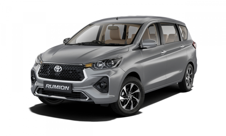Toyota Rumion ENTICING SILVER